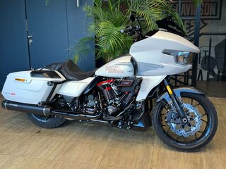 2024 Harley-Davidson CVO Road Glide ST, белый, 4900000 рублей, вид 1