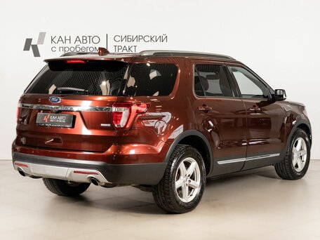2016 Ford Explorer V Рестайлинг, красный, 2050000 рублей, вид 3