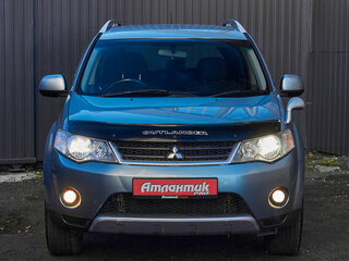 2005 Mitsubishi Outlander II, серый, 880000 рублей, вид 2