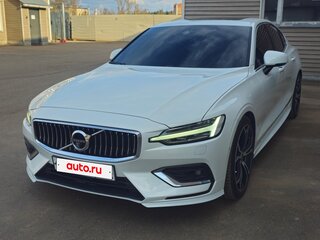 2019 Volvo S60 III, белый, 4200000 рублей, вид 2