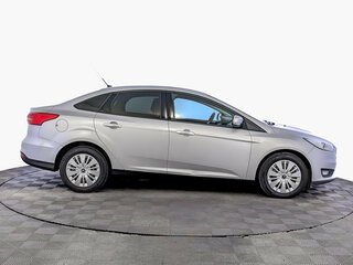 2016 Ford Focus III Рестайлинг, серебристый, 1170000 рублей, вид 4