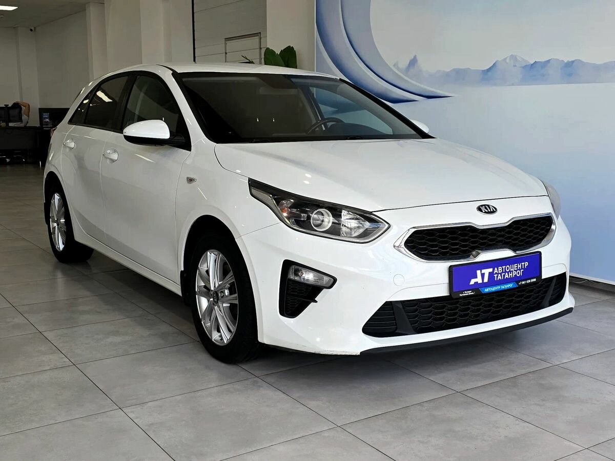 Открыть фотографии: Kia Ceed III