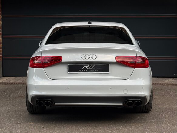 2014 Audi A4 IV (B8) Рестайлинг, белый, 1950000 рублей - вид 6