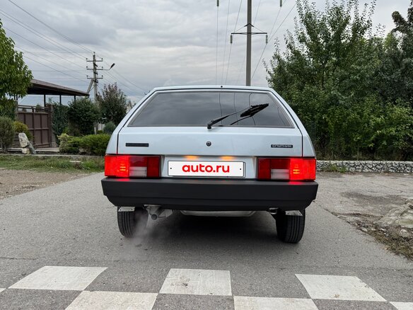 2004 Lada (ВАЗ) 21093i, серебристый, 500000 рублей - вид 5