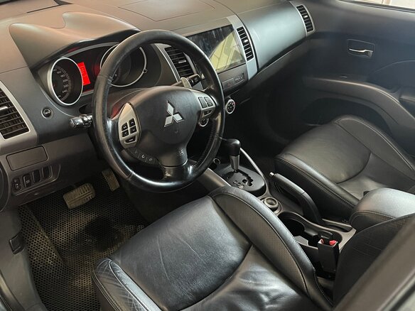 2007 Mitsubishi Outlander II, серый - вид 5