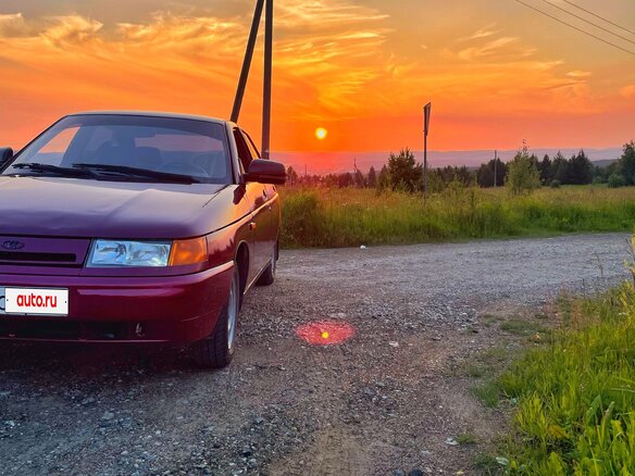 2005 Lada (ВАЗ) 2110, красный, 180000 рублей - вид 1