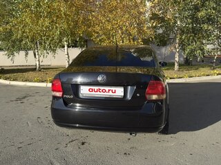 2012 Volkswagen Polo V, чёрный, 955000 рублей, вид 3