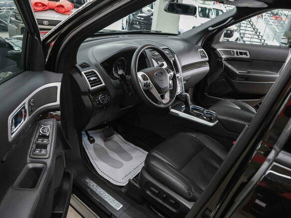 2013 Ford Explorer V, чёрный, 1650000 рублей - вид 10