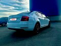 2017 Skoda Octavia III (A7) Рестайлинг, белый, 1450000 рублей - вид 6