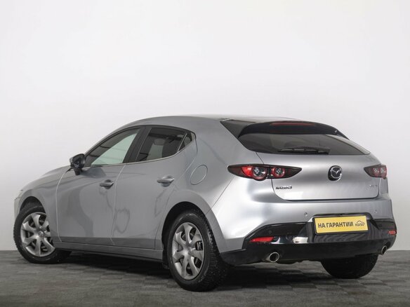 2021 Mazda 3 IV (BP), серый, 1499000 рублей - вид 4