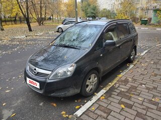 2012 Opel Zafira B Рестайлинг, чёрный, 720000 рублей, вид 1