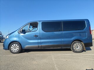 2019 Renault Trafic III, синий, 1900000 рублей, вид 5