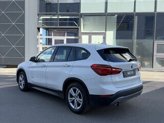 2016 BMW X1 18i sDrive II (F48), белый, 1699000 рублей, вид 2
