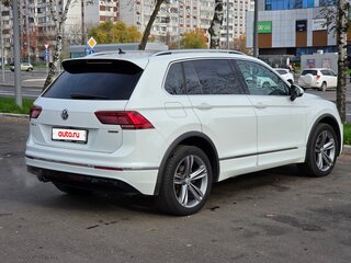2018 Volkswagen Tiguan II, белый, 3100000 рублей, вид 4