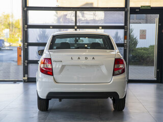 2026 Lada (ВАЗ) Granta I Рестайлинг, белый, 1800000 рублей, вид 5