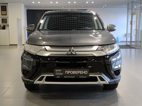 2019 Mitsubishi Outlander III Рестайлинг 3, серый, 1690000 рублей, вид 2