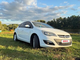 2014 Opel Astra J Рестайлинг, белый, 750000 рублей, вид 4