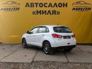 2014 Mitsubishi ASX I Рестайлинг, белый, 920000 рублей, вид 5