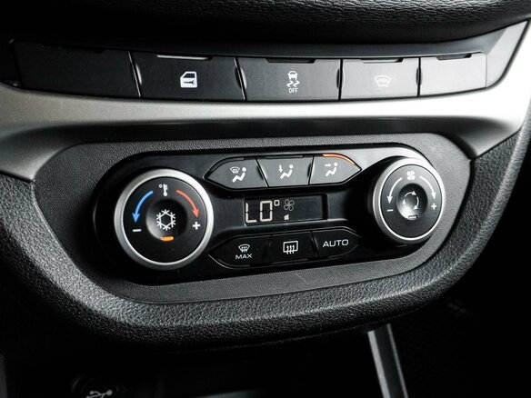 2019 Lada (ВАЗ) Vesta SW Cross I, серый, 1210000 рублей - вид 18