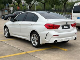 2021 BMW 1 серии 120i III (F52) Рестайлинг, белый, 1700678 рублей, вид 5
