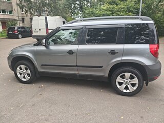 2011 Skoda Yeti I, серый, 560000 рублей, вид 4