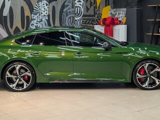 2021 Audi RS 5 II (F5) Рестайлинг, зелёный, 8299000 рублей, вид 4