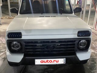 2014 Lada (ВАЗ) 2121 (4x4) I Рестайлинг, белый, 470000 рублей, вид 1