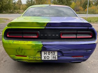 2020 Dodge Challenger III Рестайлинг 2, зелёный, 3490000 рублей, вид 4