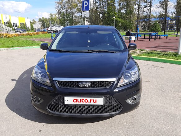 2008 Ford Focus II Рестайлинг, чёрный, 620000 рублей - вид 1