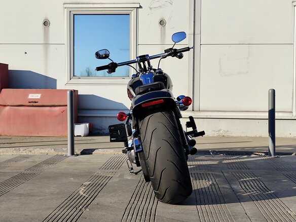 2023 Harley-Davidson Breakout, чёрный, 1990000 рублей - вид 6