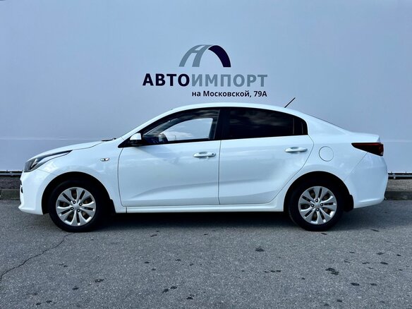 2018 Kia Rio IV, белый - вид 4