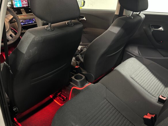 2014 Volkswagen Polo V, белый - вид 12