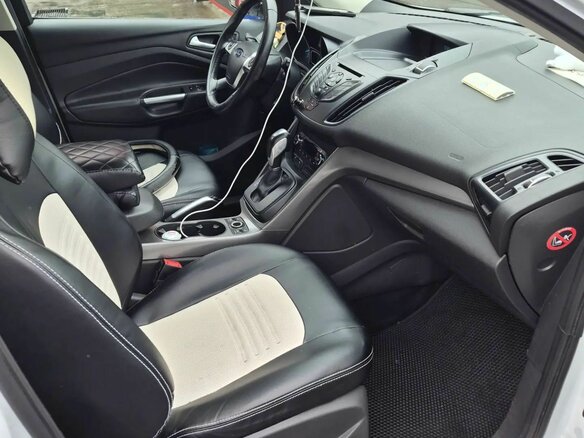2015 Ford Kuga II, белый, 1100000 рублей - вид 8