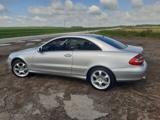 2003 Mercedes-Benz CLK-Класс 200 II (W209), серебристый, 890000 рублей, вид 1