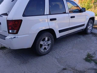 2005 Jeep Cherokee III (KJ) Рестайлинг, белый, 530000 рублей, вид 5