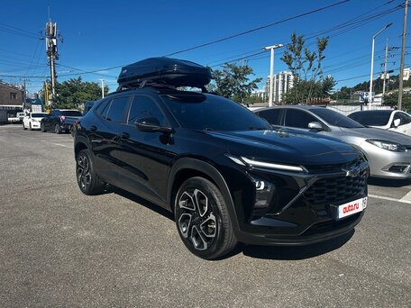 2023 Chevrolet Trax II, чёрный, 1970000 рублей, вид 3
