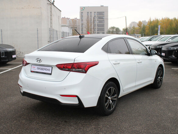 2018 Hyundai Solaris II, белый - вид 3