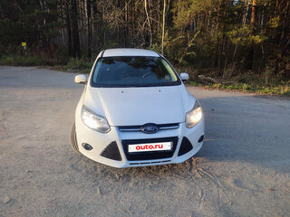 2014 Ford Focus III, белый, 690000 рублей, вид 2