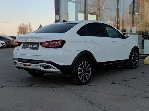 2023 Lada (ВАЗ) Vesta Cross I Рестайлинг (NG), белый, 1340000 рублей - вид 4