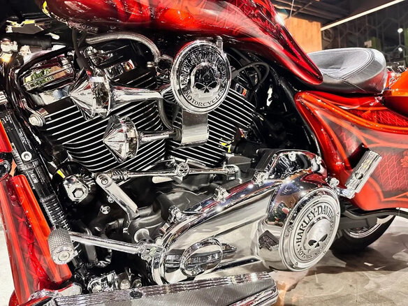 2016 Harley-Davidson Road Glide, красный, 4500000 рублей - вид 12