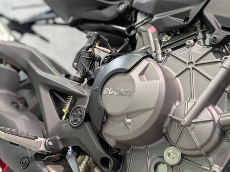 2026 Ducati Monster, белый, 2100000 рублей, вид 5