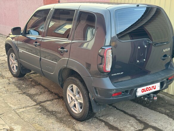 2015 Chevrolet Niva I Рестайлинг, фиолетовый, 750000 рублей - вид 9