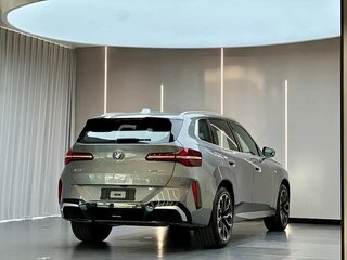 2025 BMW X3 Long 30L xDrive IV (G45/G48), серебристый, 7100000 рублей, вид 2