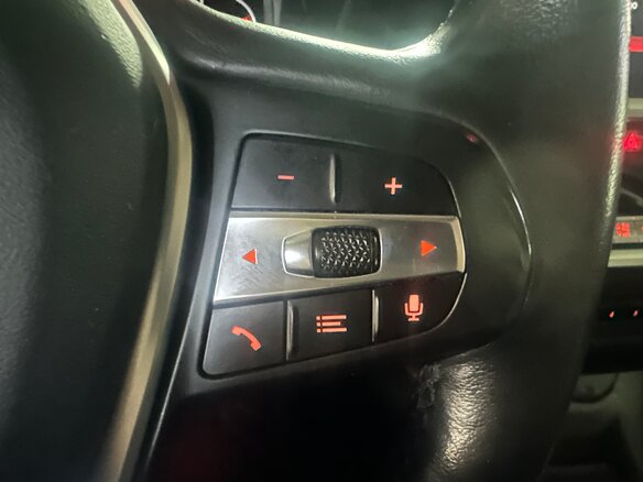2019 BMW 3 серии 318d VII (G2x), синий, 3087000 рублей - вид 13