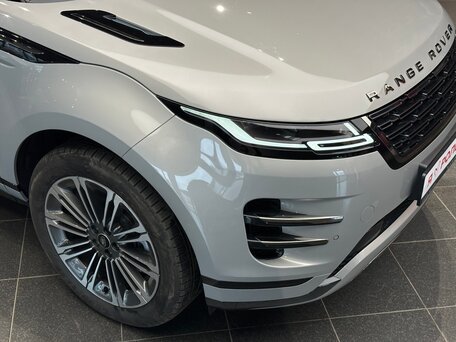 2025 Land Rover Range Rover Evoque P250 MHEV Long II Рестайлинг, серебристый, 6790000 рублей, вид 5