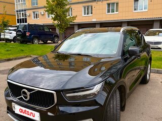 2019 Volvo XC40 I, чёрный, 1899000 рублей, вид 2