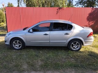2013 Opel Astra H Рестайлинг, серебристый, 570000 рублей, вид 4