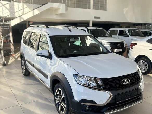 2026 Lada (ВАЗ) Largus Cross I Рестайлинг, белый, 2022000 рублей - вид 2