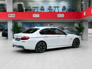 2016 BMW 5 серии 520d VI (F10/F11/F07) Рестайлинг, белый, 2150000 рублей, вид 2
