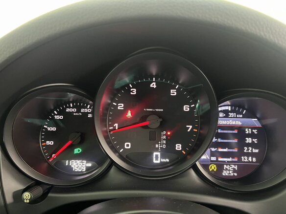 2018 Porsche Macan I, чёрный, 3190000 рублей - вид 11